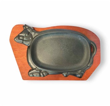 TALERZ ŻELIWNY KROWA 20cm x 13cm